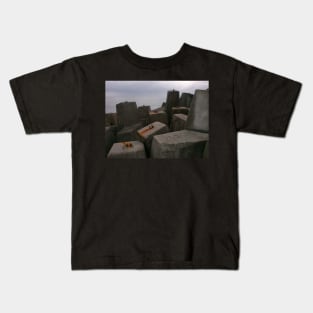 Sculpture by the Sea Kids T-Shirt